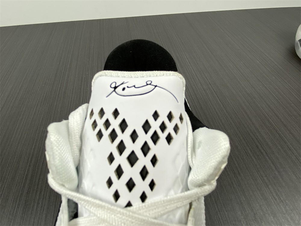 Nike Kobe 10 Zk10 705317-100